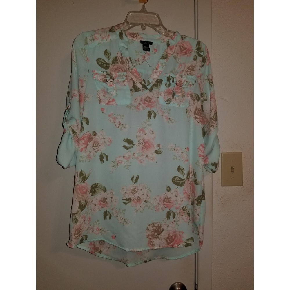Rue 21 Floral Blouse